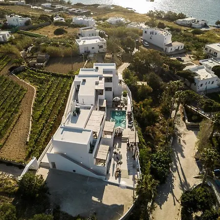 Parea - Adults Only 4*