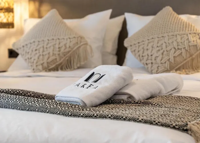 Parea - Adults Only Parikia (Paros)